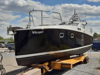 Composite Motorboat Boxer 39 HYBRIDE Photo 2