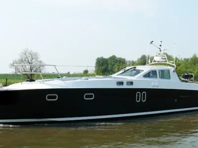 Composite Motorboat Boxer 39 HYBRIDE Photo 13