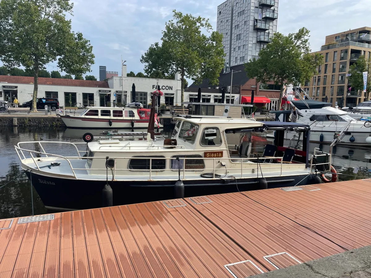 Steel Motorboat Motor cruiser 900