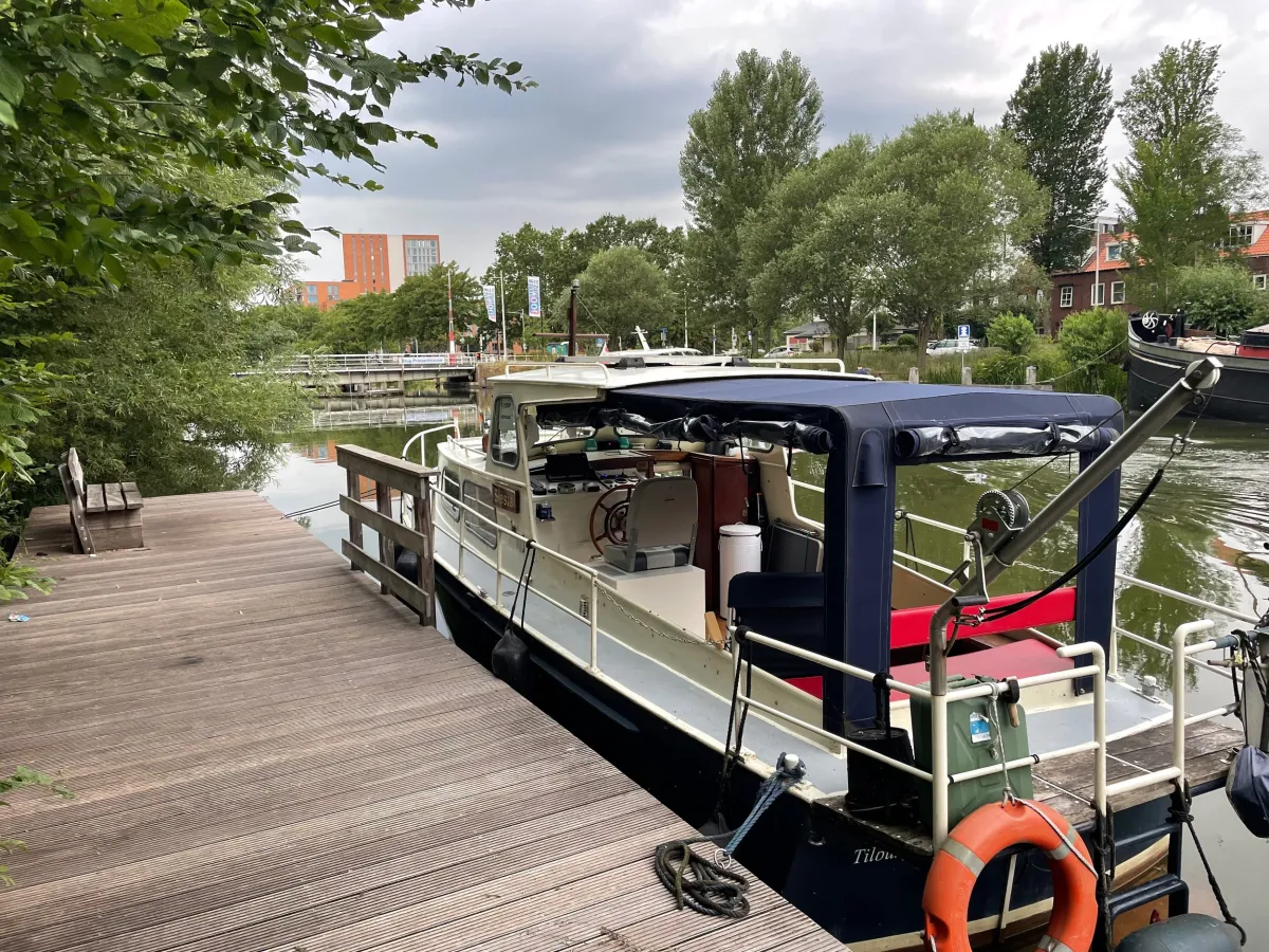 Steel Motorboat Motor cruiser 900