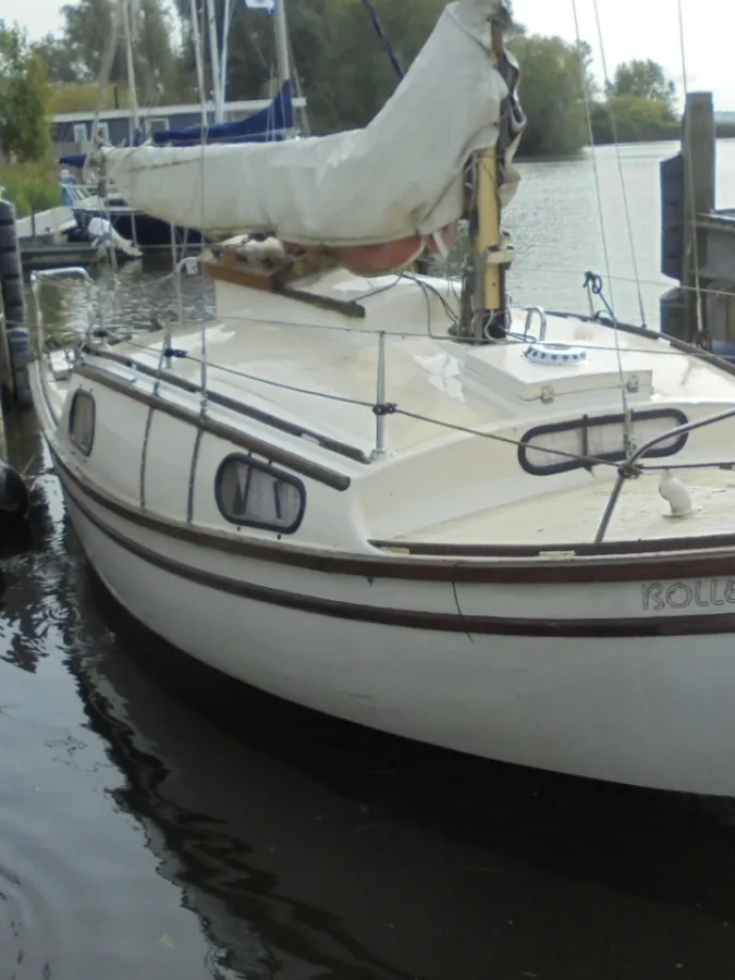 Polyester Sailboat Westerly 22