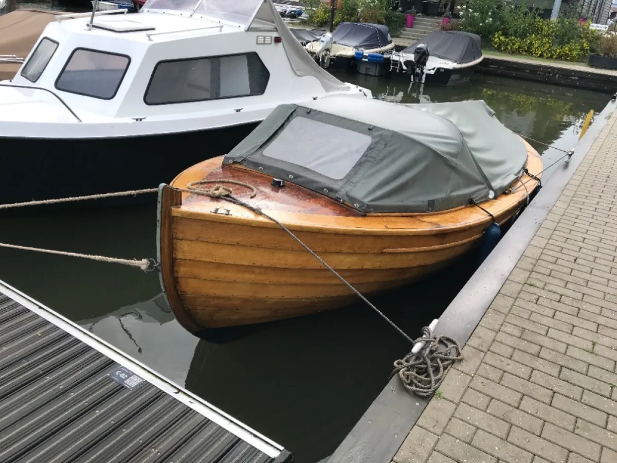 Bois Barque Sloop 625