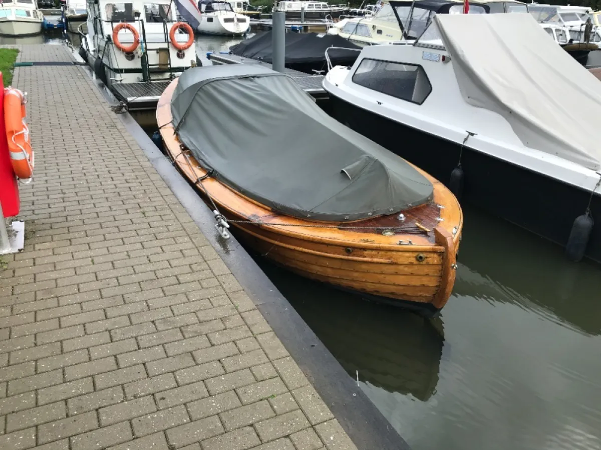 Bois Barque Sloop 625