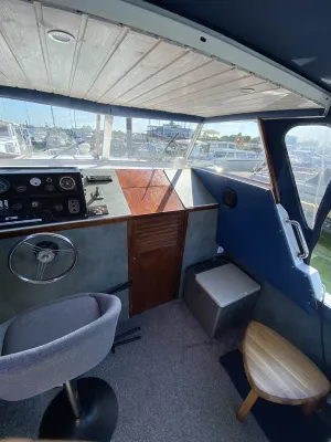 Polyester Motorboat Cabin boat 700 Photo 8