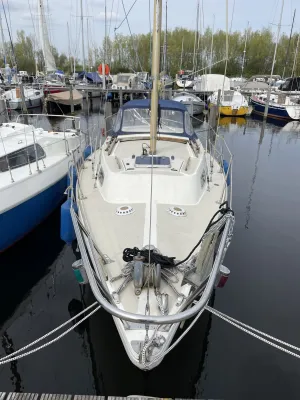 Polyester Sailboat Jaguar 27 Photo 1