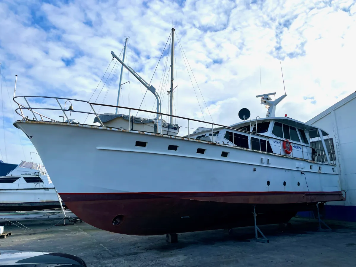 Steel Motorboat Motor yacht 1695