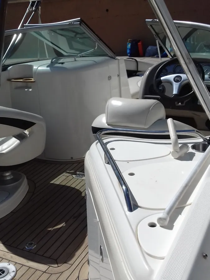 Polyester Speedboat Monterey 263 Bowrider