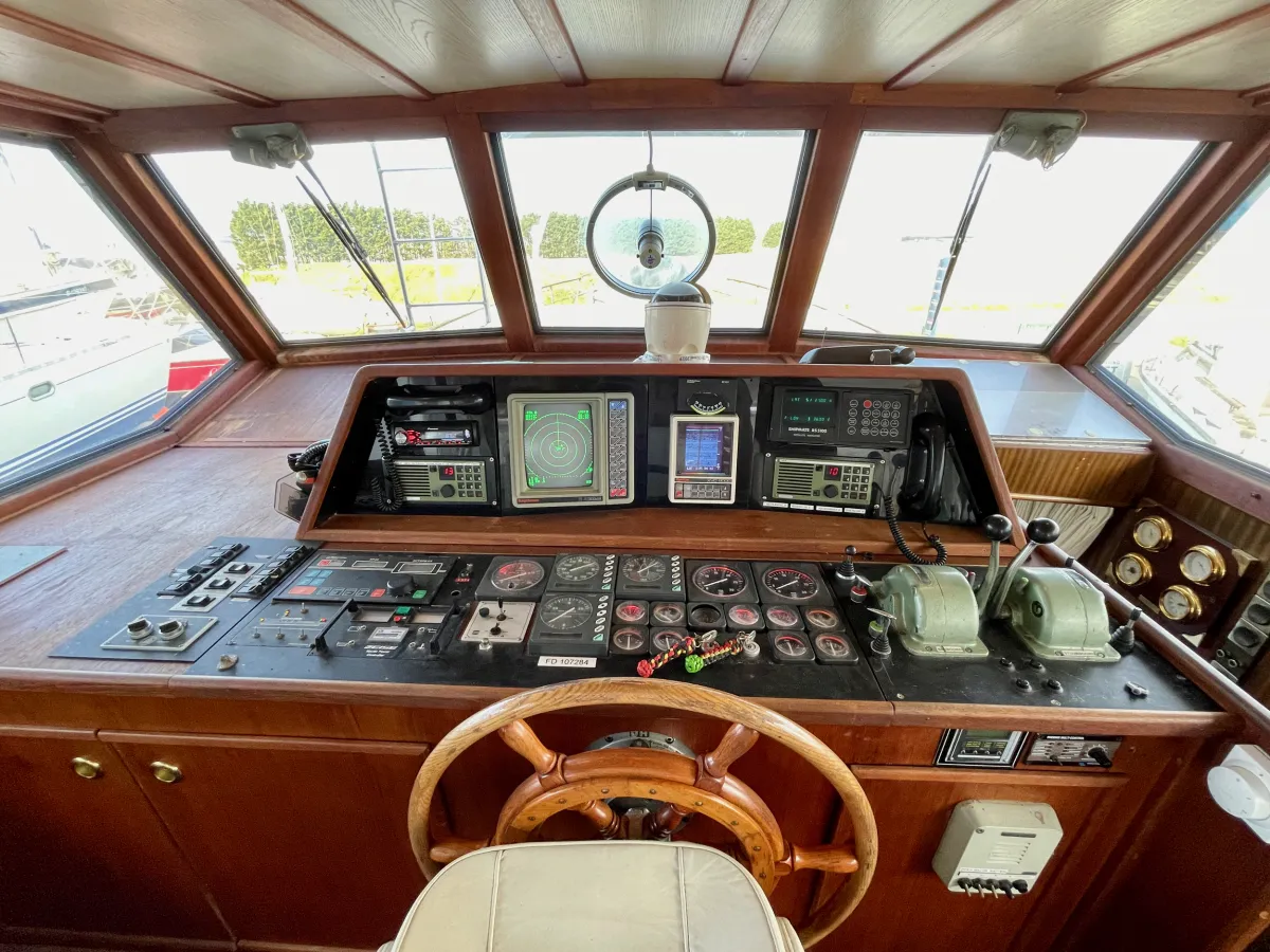 Steel Motorboat Motor yacht 1695