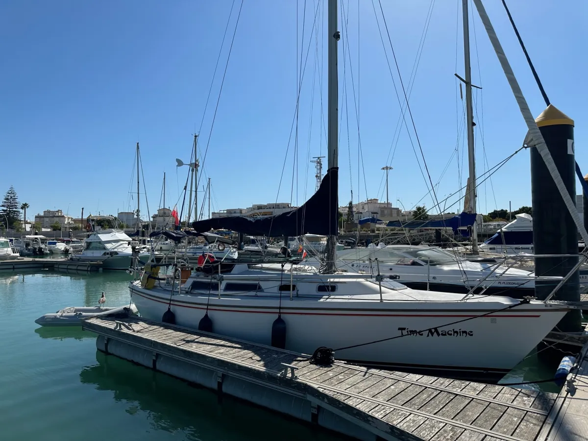 Polyester Sailboat Catalina C30