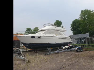 Polyester Motorboat Meridian 341 Photo 1