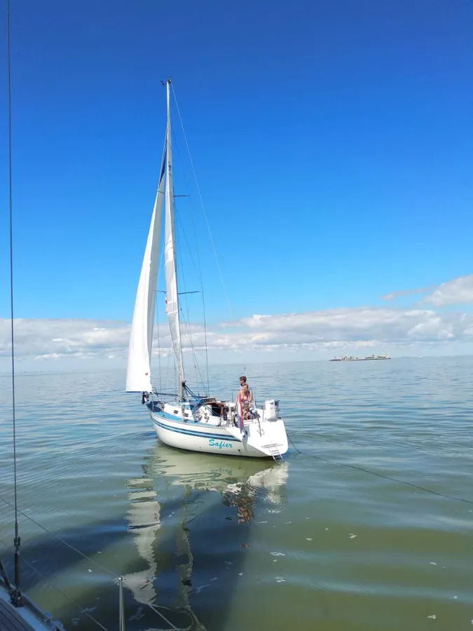 Polyester Sailboat Bianca 320