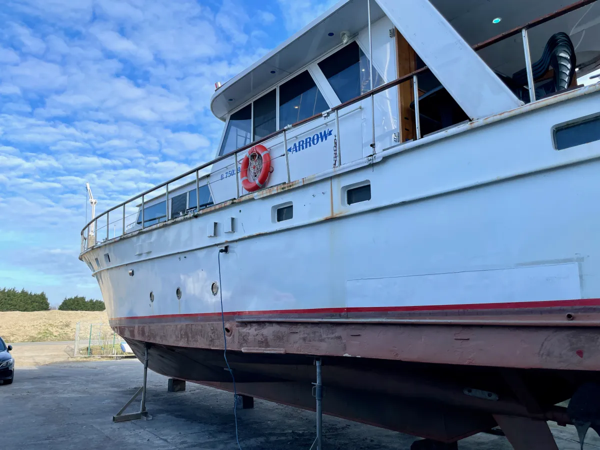 Steel Motorboat Motor yacht 1695